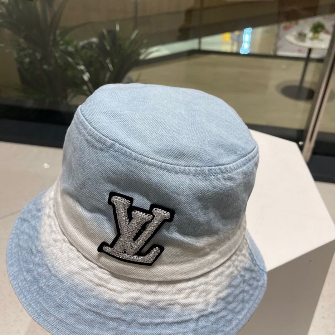 Louis Vuitton Caps